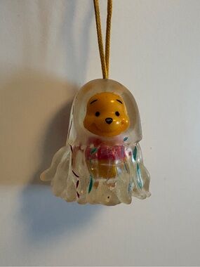 Peek-A-Pooh Charm - Jellyfish (Series 3)